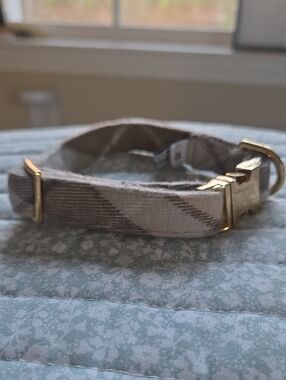 Foggy Dog Flannel Plaid Collar